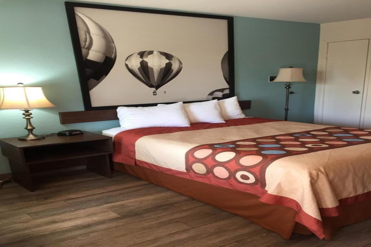 Super 8 By Wyndham Indio Hotel Exterior foto